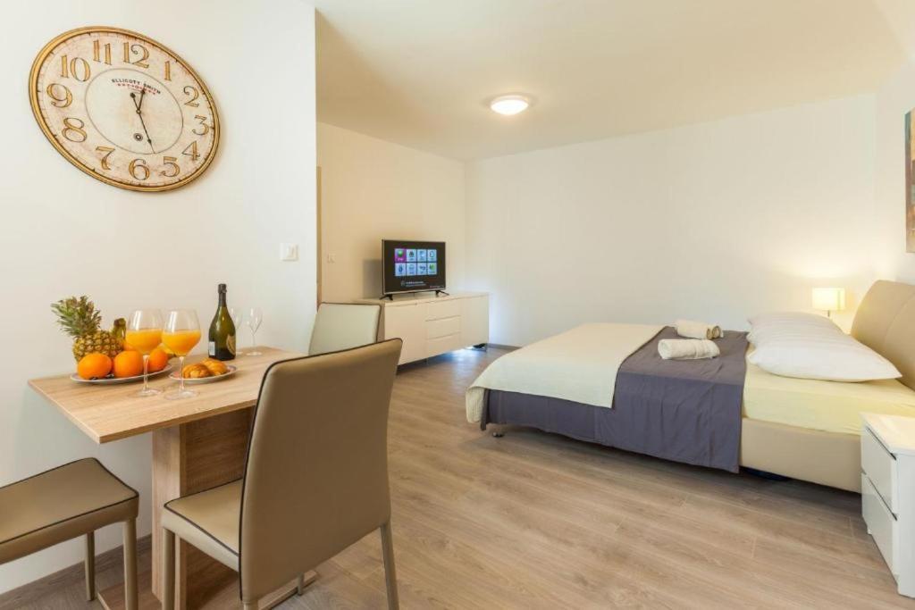 Apartments & Room Rollex Split Ngoại thất bức ảnh