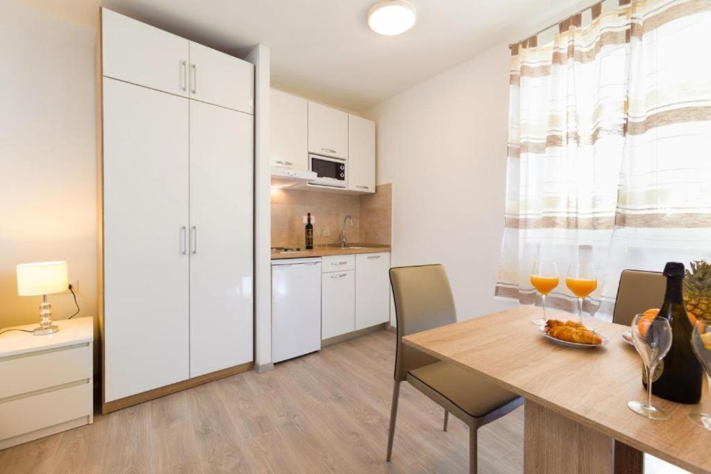 Apartments & Room Rollex Split Ngoại thất bức ảnh