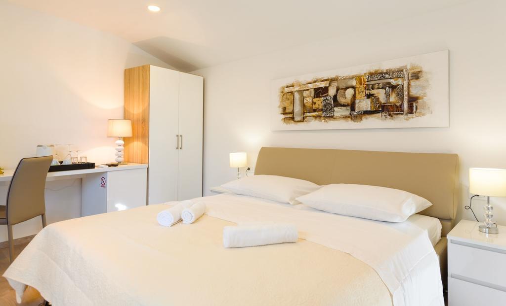 Apartments & Room Rollex Split Ngoại thất bức ảnh
